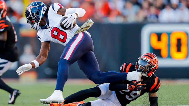 'Can't Be Messed With!' Texans Rave About John Metchie III's 'Swag'