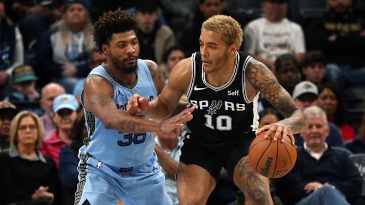 Lakers News: Insider Proposes Bold LA Trade With Doomed Franchise Lakers News: Insider Proposes Bold LA Trade With Doomed Franchise