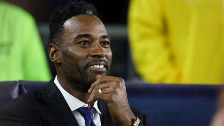 Calvin Johnson Greeted Matthew Stafford With Teasing Request Before Playoff Game