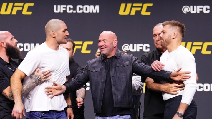 WATCH: UFC 297 Press Conference Stream Featuring Sean Strickland (Video)