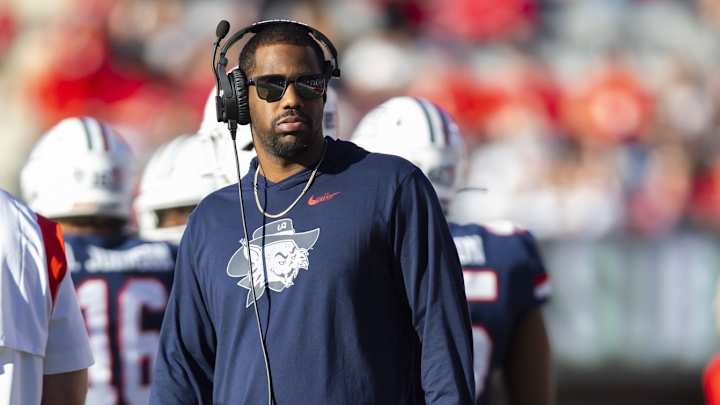 Fisch Adds Seventh and Last Arizona Coach to His Staff