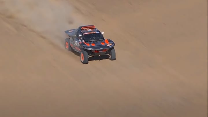 F1 News: Carlos Sainz Shares Emotional Moment With Father After Dakar Win