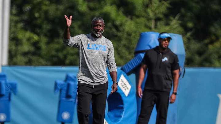 Titans Complete Coaching Interview With Lions DC Aaron Glenn Titans Complete Coaching Interview With Lions DC Aaron Glenn
