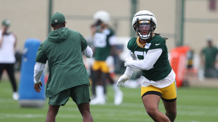 Saturday’s Roster Moves: What They Mean for Packers-49ers Playoff Game Saturday’s Roster Moves: What They Mean for Packers-49ers Playoff Game