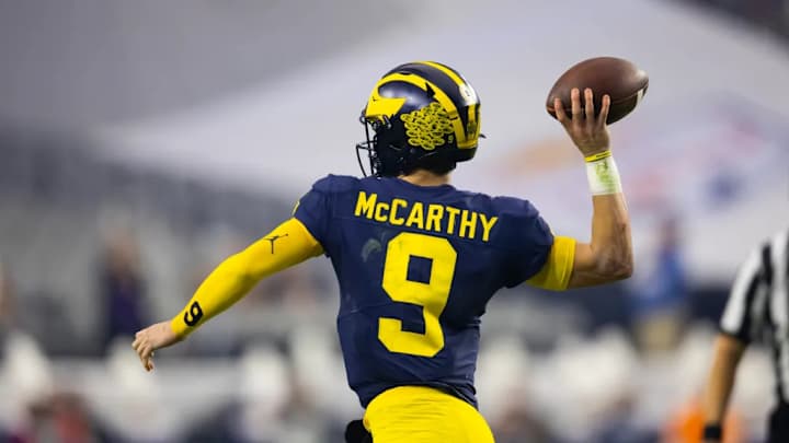 NFL Mock Draft: Seahawks Start Over at QB with J.J. McCarthy
