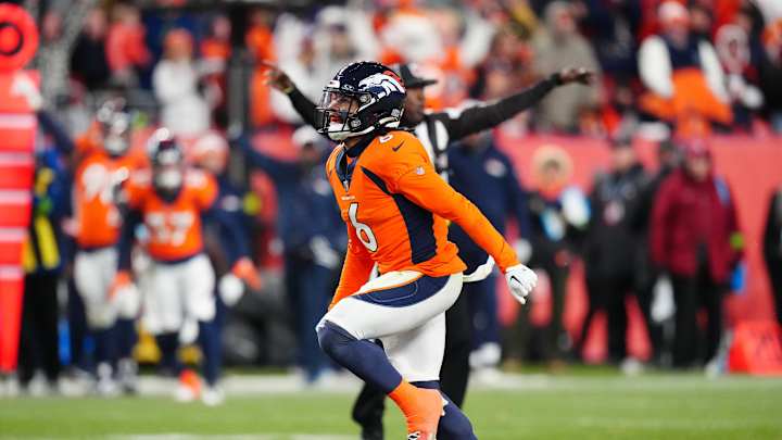 Report: Broncos Re-Sign Playmaking Safety to Help Replace Justin Simmons