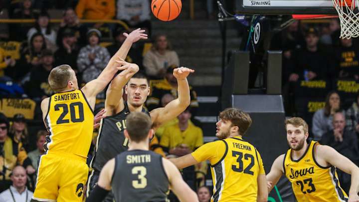 No. 2 Boilermakers Too Much for Iowa