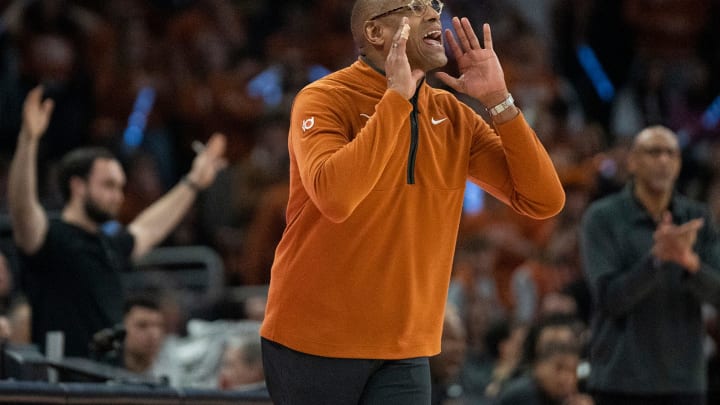 Longhorns Coach Rodney Terry Apologizes to UCF for 'Horns Down' Confrontation Longhorns Coach Rodney Terry Apologizes to UCF for 'Horns Down' Confrontation