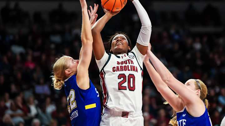 FINAL: Gamecocks Rout Aggies 99-64 In College Station