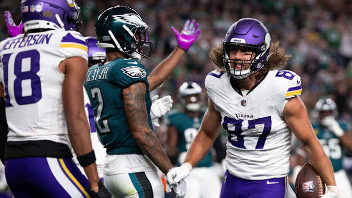 Justin Jefferson Calls Out NFL For Sharing Arguably Insensitive Lions Fan Sign