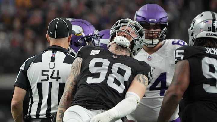 Crosby Recaps Knee Surgery, Gives Recovery Timetable