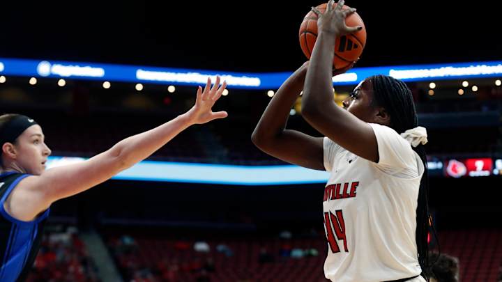 Louisville Falls at North Carolina for First ACC Loss of Season