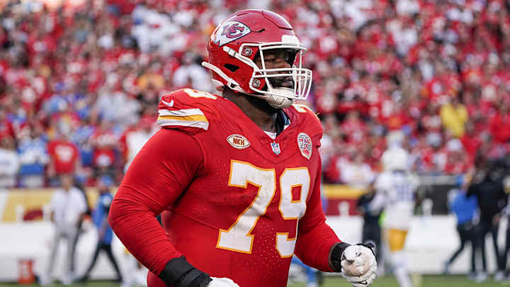 Chiefs Lineman Claims Bills Shut Off Hot Water in Kansas City's Locker Room After Playoff Clash