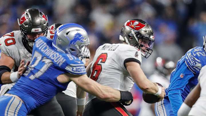 QBs Are Huge But Teams Win Playoff Games