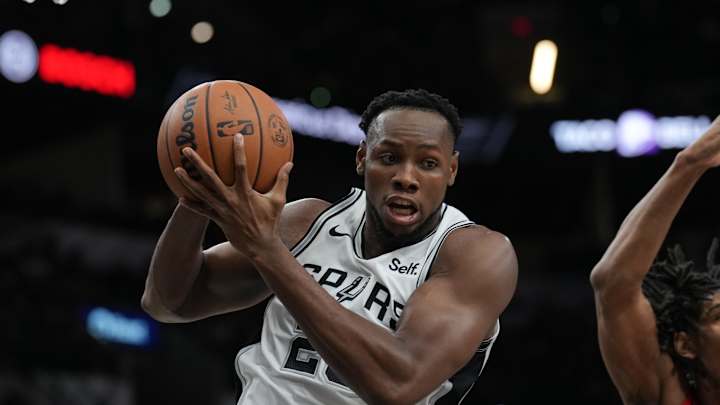 Former 76er Will Miss Reunion on Monday