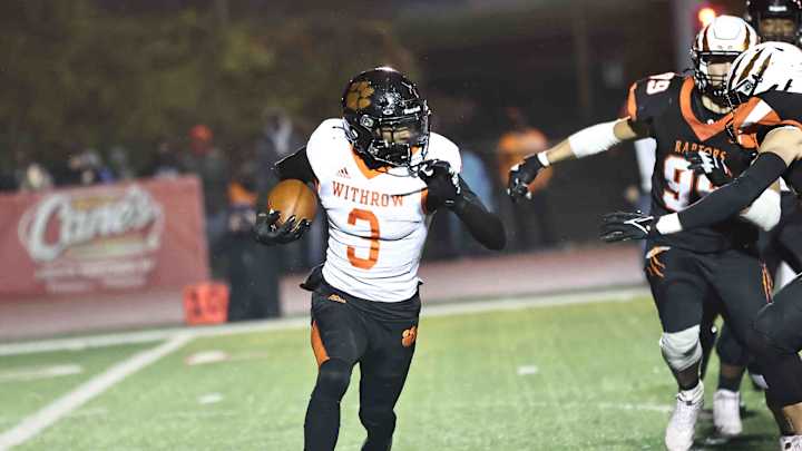 Cincinnati Makes Final Six Schools For Local Four-Star 2025 Wide Receiver Quintin Simmons