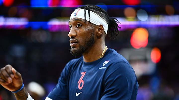 Nick Nurse Offers Concerning Injury Update on Robert Covington Nick Nurse Offers Concerning Injury Update on Robert Covington