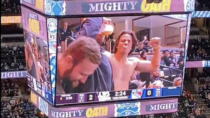 WATCH: Longhorns Ex Cameron Dicker Goes Wild on Jumbotron at NHL Game