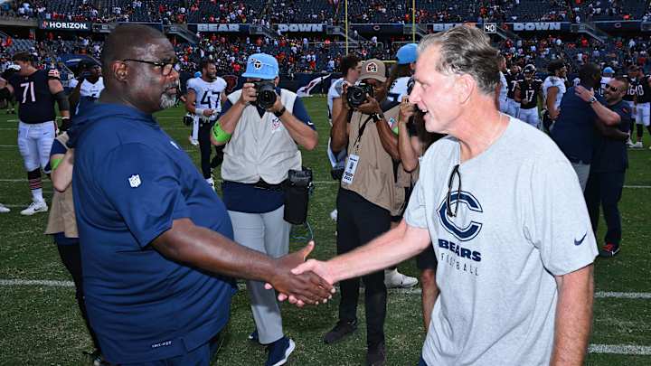 Titans Defensive Line Coach to Interview