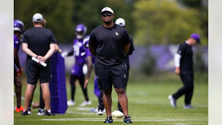 Vikings Assistant Imarjaye Albury to Coach LB/EDGE Group at Senior Bowl