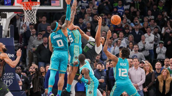 Refs missed TEN calls in last two minutes of Wolves-Hornets game Refs missed TEN calls in last two minutes of Wolves-Hornets game