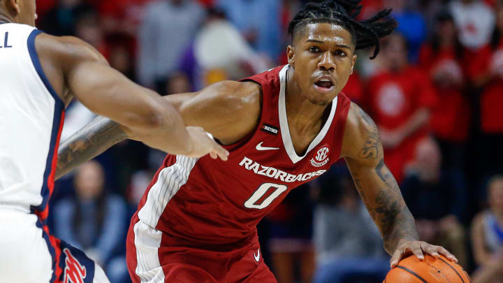 Rinse, Repeat: No Razorback Magic Against Ole Miss Despite New Starters