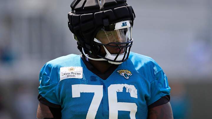 Could Anton Harrison Play Left Tackle for the Jaguars in 2024?