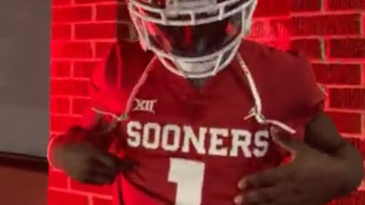 How Oklahoma WR Commit Elijah Thomas Fits the Culture Brent Venables is Building in Norman
