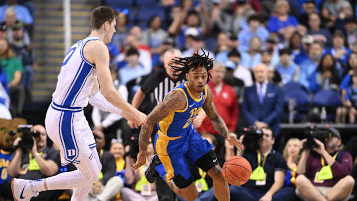 Former Pitt G Finds New Team Overseas