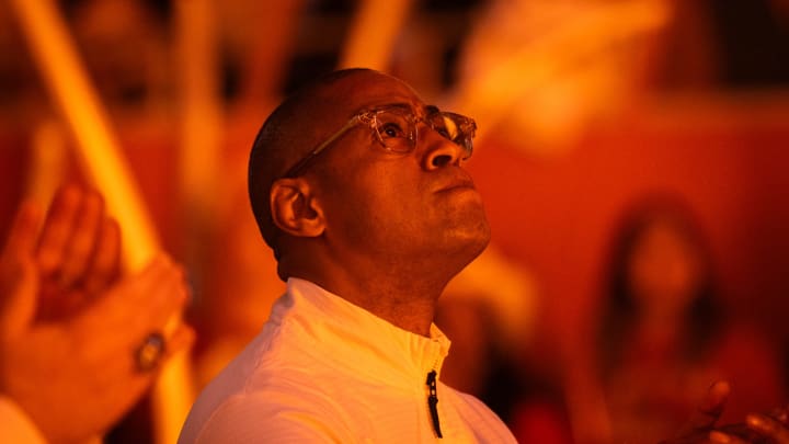 Men's Basketball: Horns Down, Fingers Up, Part Wherever We're At Now