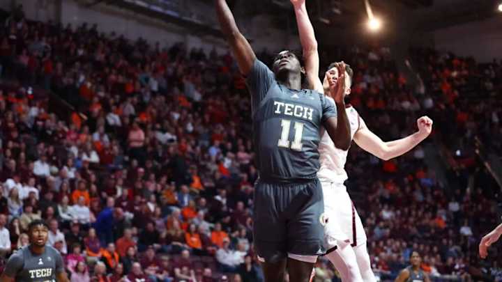 Baye Ndongo Hits Buzzer-Beater As Georgia Tech Shocks Wake Forest 70-69 Baye Ndongo Hits Buzzer-Beater As Georgia Tech Shocks Wake Forest 70-69