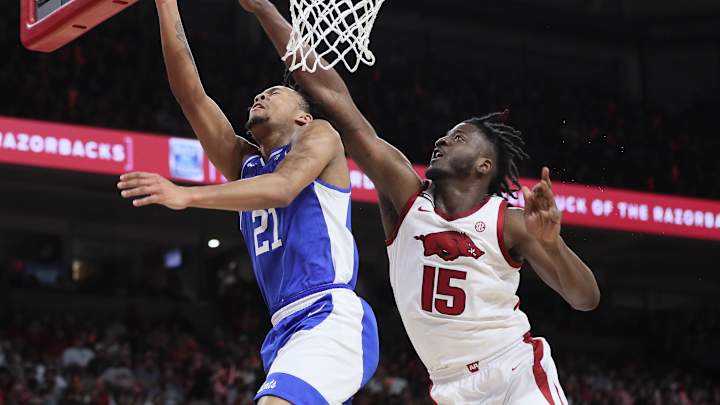 Takeaways: Kentucky takes down Arkansas 63-57 on the road Takeaways: Kentucky takes down Arkansas 63-57 on the road