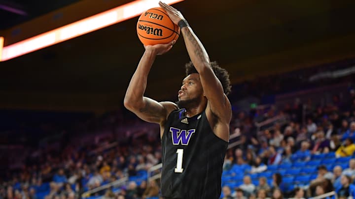 Huskies Let Out All of Their Frustrations on Utah, Win by 25