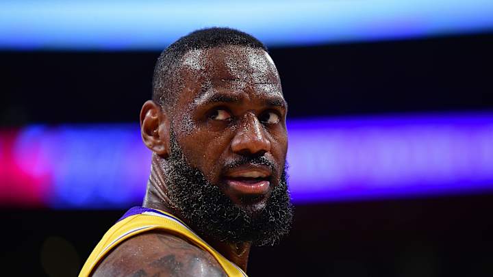 LeBron James' Status for Warriors vs. Lakers Revealed