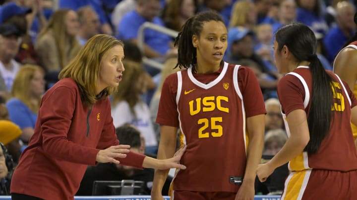 USC Women's Basketball: Comeback Falls Short, Trojans' Drop Key Game to Washington USC Women's Basketball: Comeback Falls Short, Trojans' Drop Key Game to Washington
