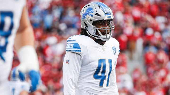 Lions Tender James Houston ERFA Contract