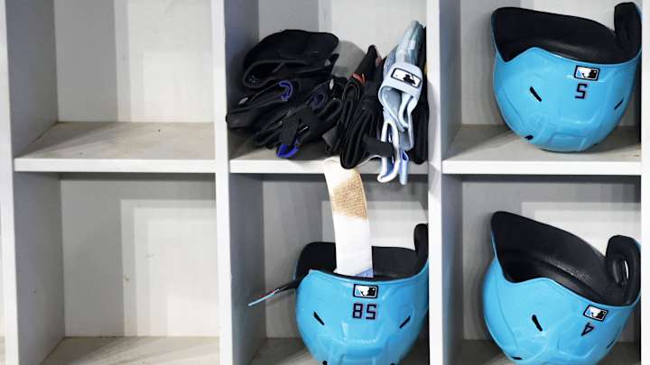 Miami Marlins Unveil Two New Uniforms at FanFest This Weekend