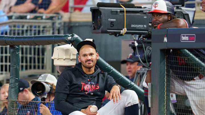 Twins' Joe Pohlad, Dave St. Peter hope to have TV deal 'resolution' soon