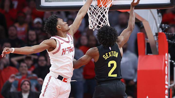 Rockets' Amen Thompson Making Waves on Defense: 'I've Always Taken Pride in'