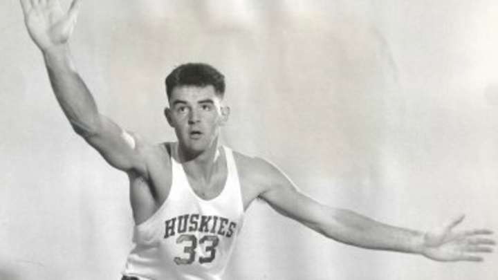 Jim Coshow, Husky Rebounding Great, Dies at 89 Jim Coshow, Husky Rebounding Great, Dies at 89
