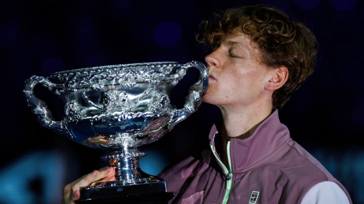 Airport Photo of Australian Open Champion Jannik Sinner With Trophy Is Unexpectedly Relatable