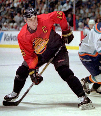 worst hockey jerseys of all time