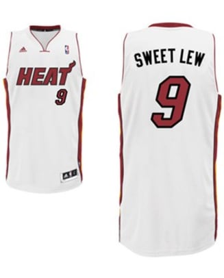 dwyane wade nickname jersey