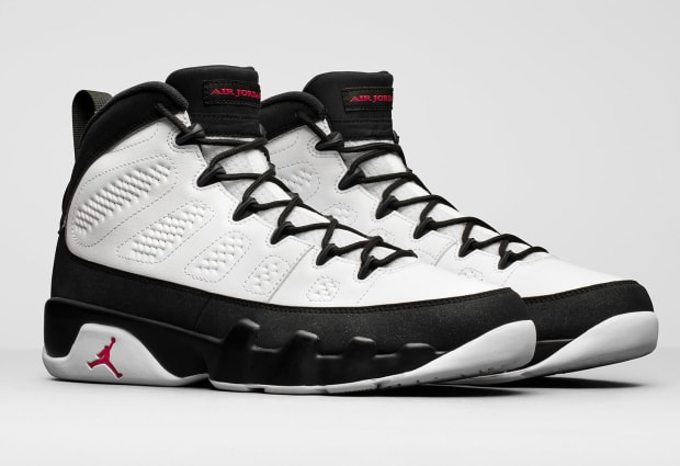 which shoes did jordan wear in space jam