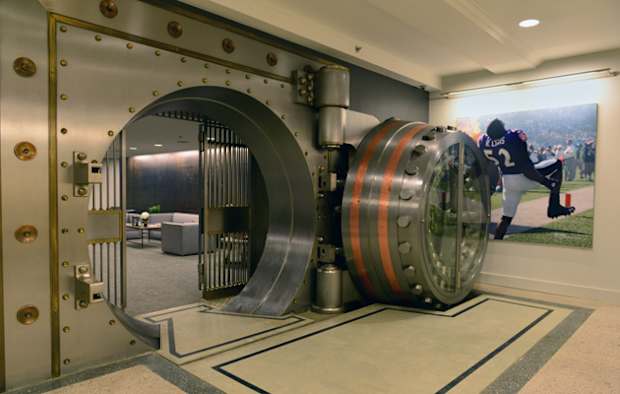 under armour headquarters gym