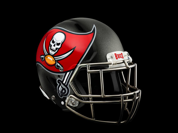 More menacing skull' highlights Tampa Bay Buccaneers giant logo on helmet -  Sports Illustrated