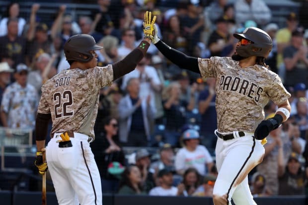 Padres Notes: Stars Content with Disappointing LA Series, Controversial  Tatis Moment & More - Sports Illustrated Inside The Padres News, Analysis  and More