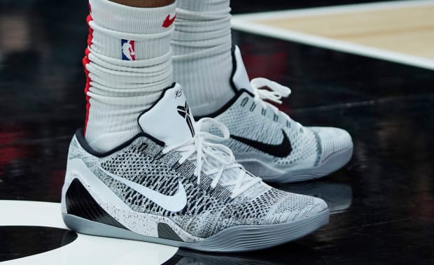 corazón perdido mar Mediterráneo Soledad Top Five Shoes Worn in the NBA on October 22 - Sports Illustrated FanNation  Kicks News, Analysis and More