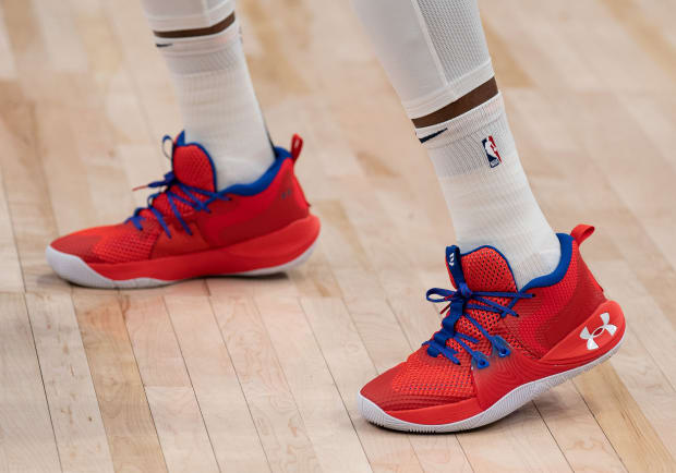 thanksgiving sale on shoes