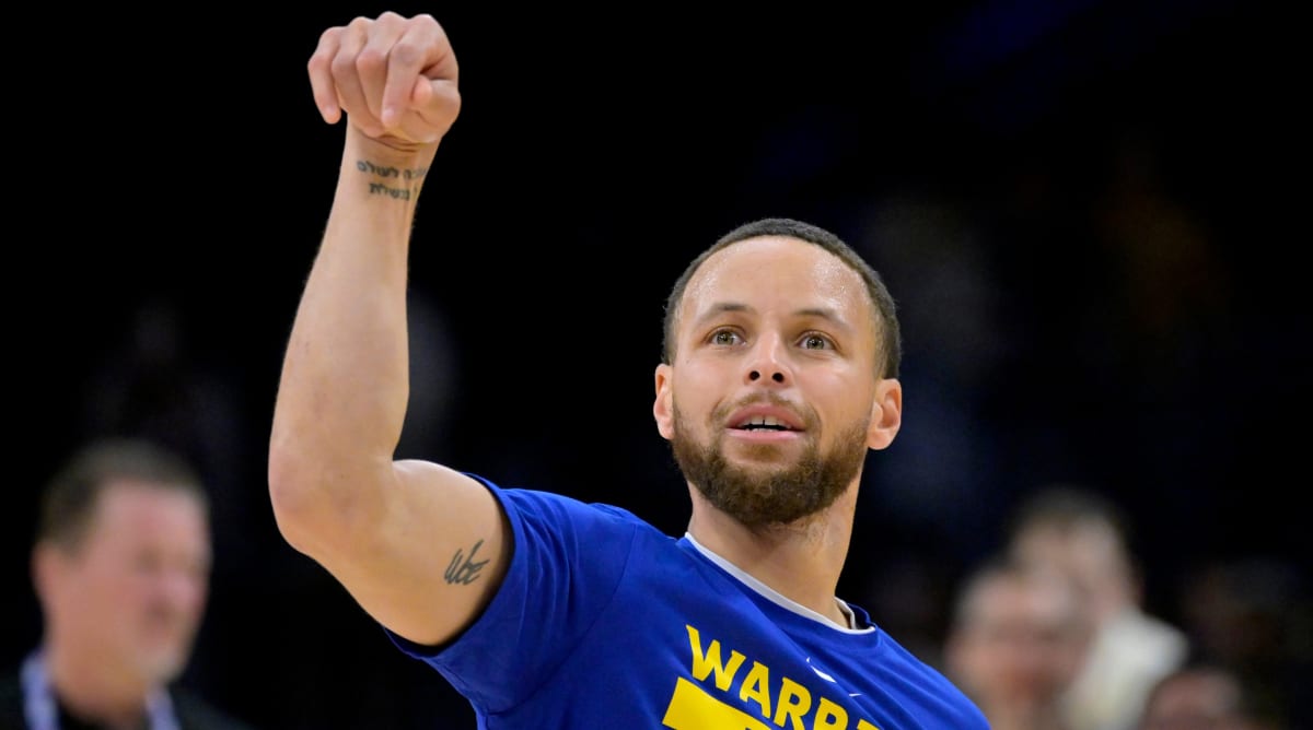 Stephen Curry Names the Three NBA Legends He Would Like to Play With Most